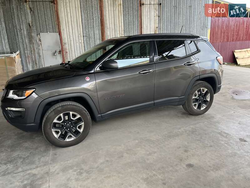 Внедорожник / Кроссовер Jeep Compass 2018 в Харькове