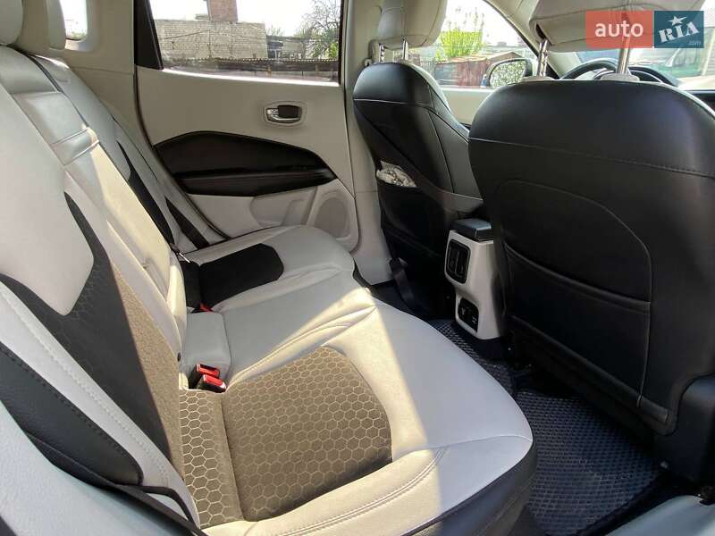 Внедорожник / Кроссовер Jeep Compass 2018 в Кременчуге фото 4 Внедорожник / Кроссовер Jeep Compass 2018 в Кременчуге