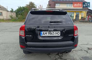 Внедорожник / Кроссовер Jeep Compass 2012 в 