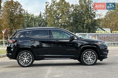 Внедорожник / Кроссовер Jeep Compass 2021 в 