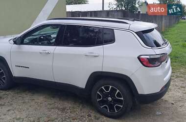Внедорожник / Кроссовер Jeep Compass 2022 в 