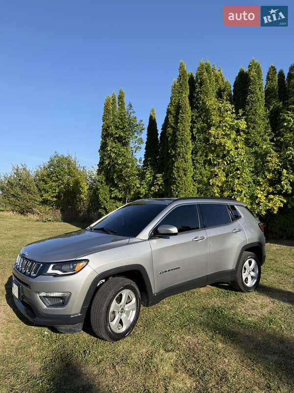 Позашляховик / Кросовер Jeep Compass 2018 в Ічні фото 3 Позашляховик / Кросовер Jeep Compass 2018 в Ічні