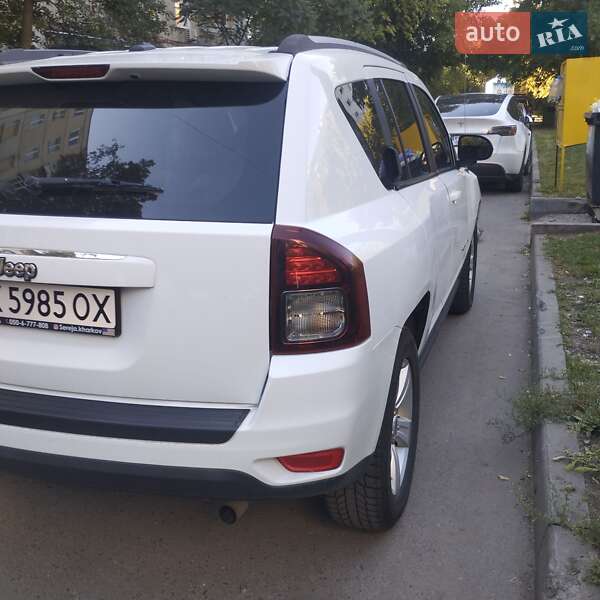 Внедорожник / Кроссовер Jeep Compass 2015 в Харькове фото 7 Внедорожник / Кроссовер Jeep Compass 2015 в Харькове