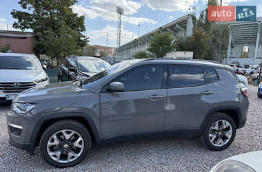 Внедорожник / Кроссовер Jeep Compass 2019 в 