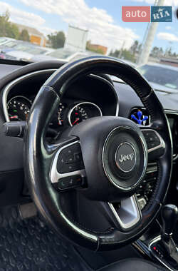 Внедорожник / Кроссовер Jeep Compass 2019 в 