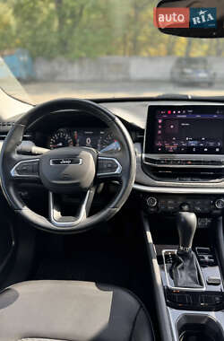 Внедорожник / Кроссовер Jeep Compass 2022 в 