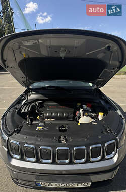 Внедорожник / Кроссовер Jeep Compass 2022 в 