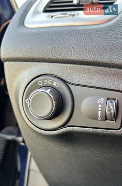 Внедорожник / Кроссовер Jeep Compass 2019 в 