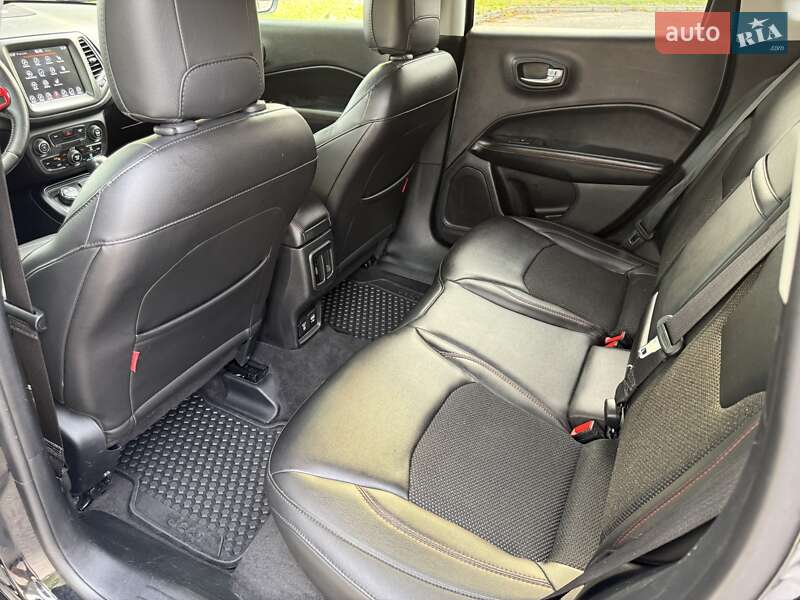 Внедорожник / Кроссовер Jeep Compass 2018 в Днепре