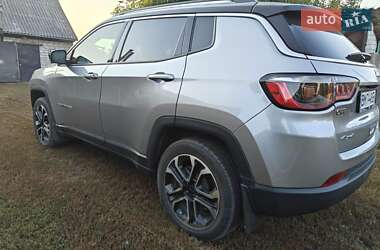Внедорожник / Кроссовер Jeep Compass 2022 в 