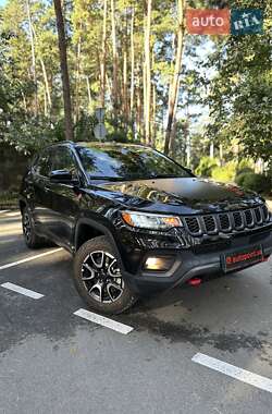 Внедорожник / Кроссовер Jeep Compass 2025 в 
