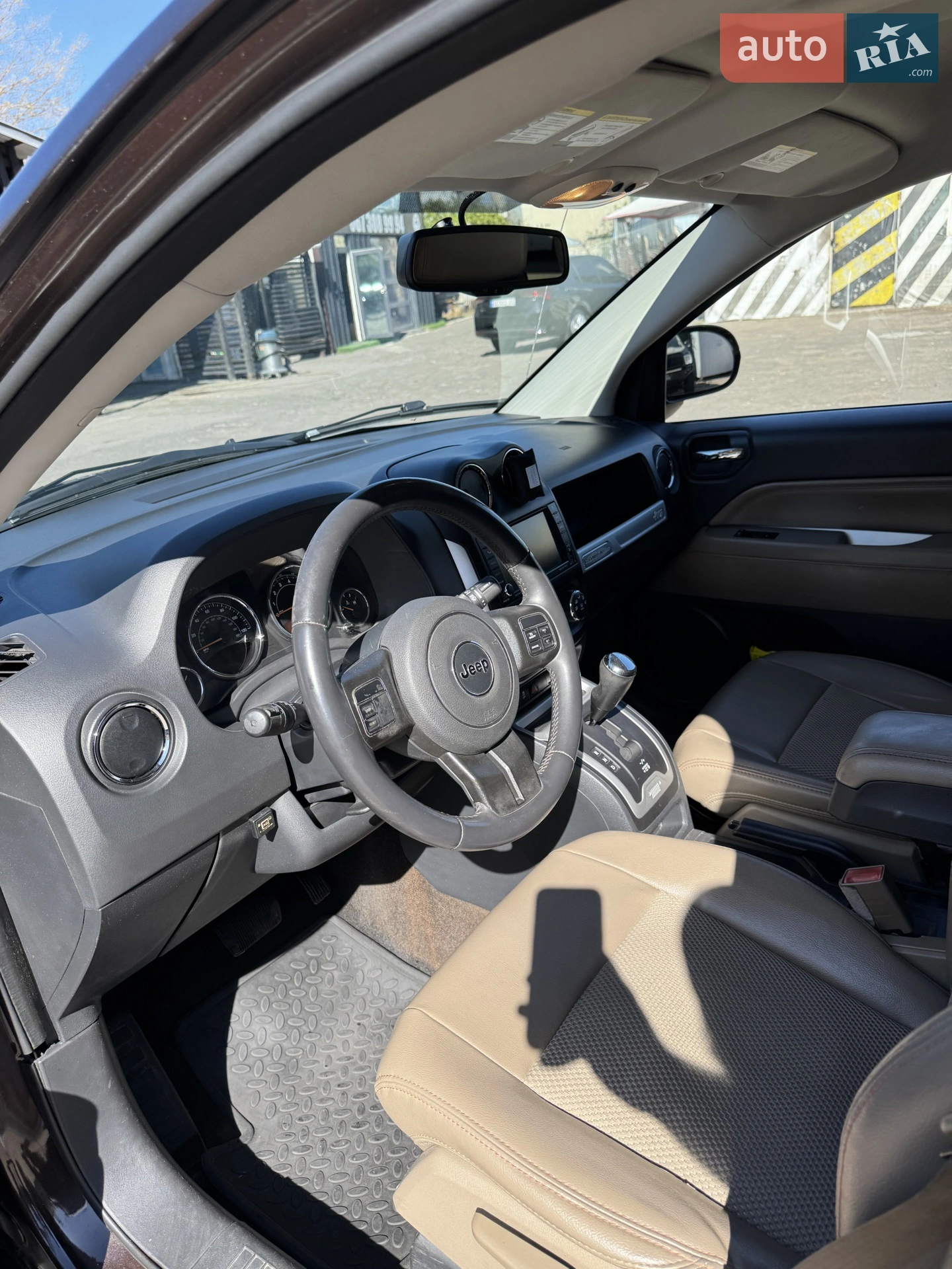 2014 Jeep Compass - мініатюра 3