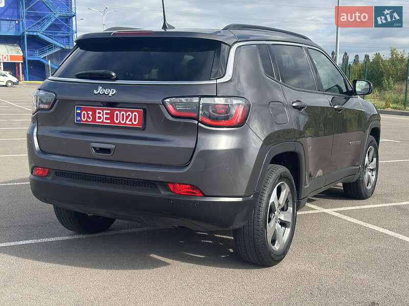 Позашляховик / Кросовер Jeep Compass 2017 в Рівному