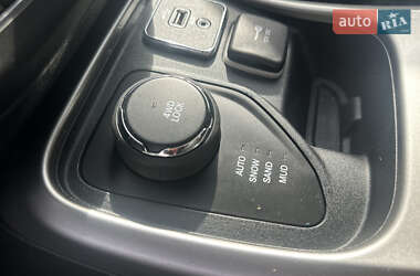 Внедорожник / Кроссовер Jeep Compass 2017 в 