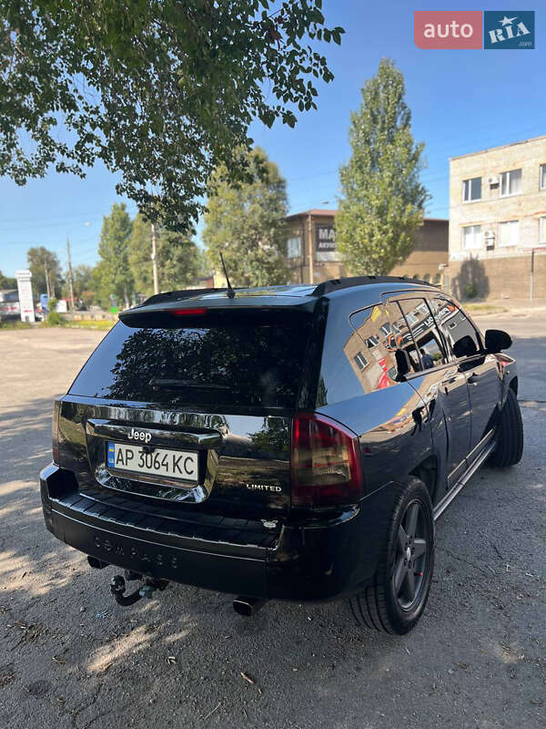 Внедорожник / Кроссовер Jeep Compass 2006 в Запорожье