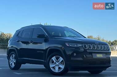 Внедорожник / Кроссовер Jeep Compass 2022 в 