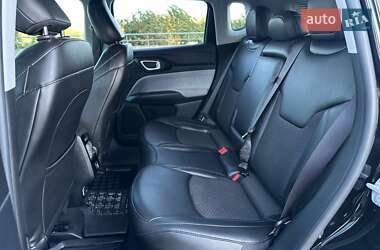 Внедорожник / Кроссовер Jeep Compass 2022 в 