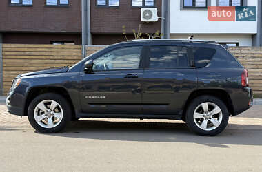 Внедорожник / Кроссовер Jeep Compass 2014 в 