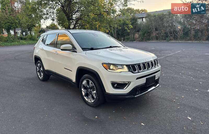 Внедорожник / Кроссовер Jeep Compass 2018 в Полтаве