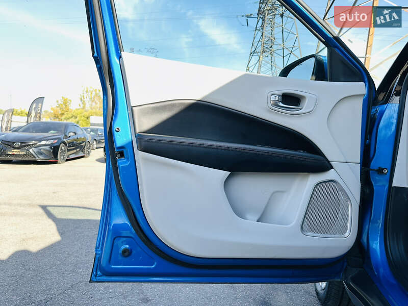 Внедорожник / Кроссовер Jeep Compass 2019 в Харькове