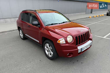 Внедорожник / Кроссовер Jeep Compass 2007 в 