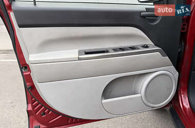 Внедорожник / Кроссовер Jeep Compass 2007 в 
