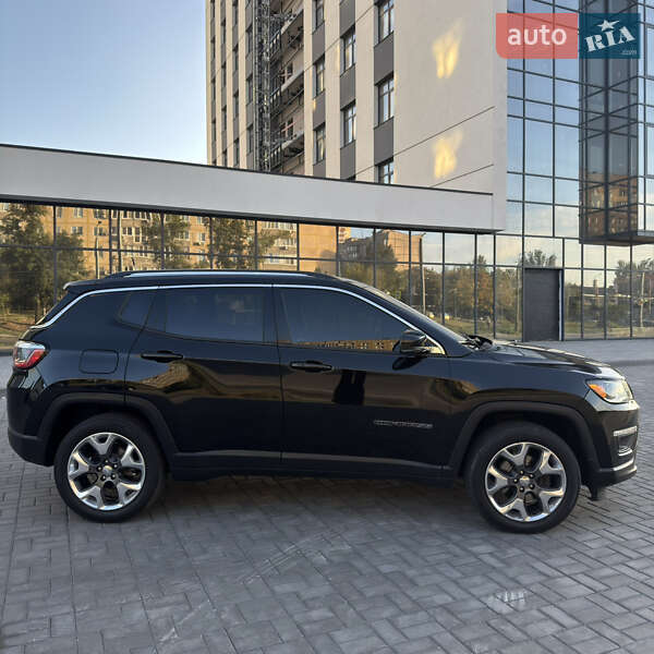 Внедорожник / Кроссовер Jeep Compass 2018 в Днепре