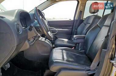 Внедорожник / Кроссовер Jeep Compass 2016 в 