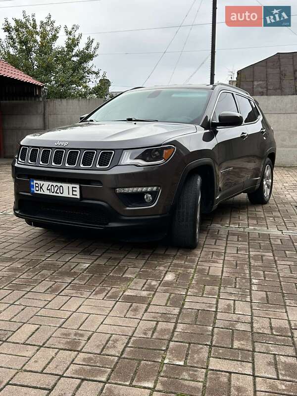 Внедорожник / Кроссовер Jeep Compass 2019 в Костополе
