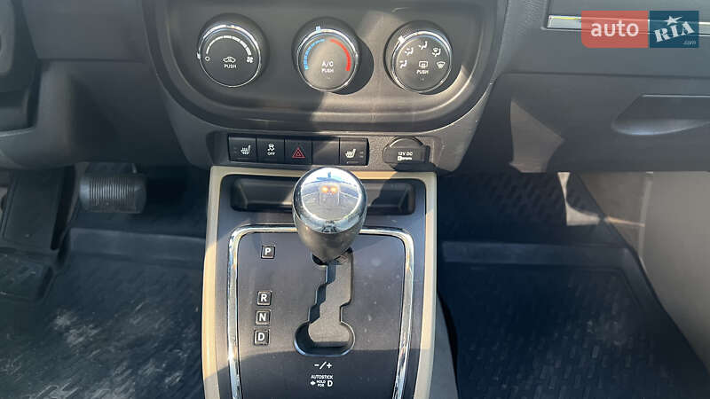 Внедорожник / Кроссовер Jeep Compass 2011 в Киеве