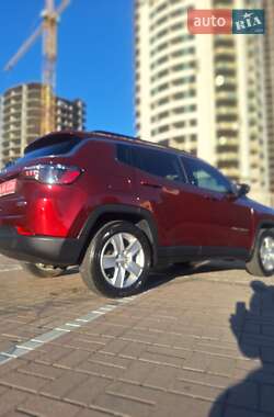 Внедорожник / Кроссовер Jeep Compass 2022 в 