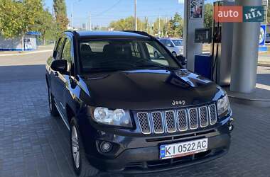 Внедорожник / Кроссовер Jeep Compass 2013 в 