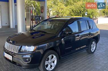 Внедорожник / Кроссовер Jeep Compass 2013 в 