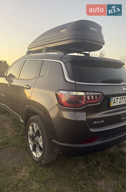 Внедорожник / Кроссовер Jeep Compass 2017 в 