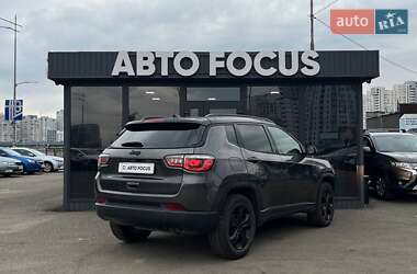 Внедорожник / Кроссовер Jeep Compass 2018 в 