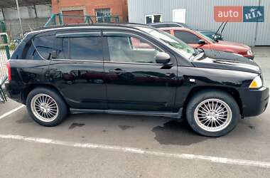 Внедорожник / Кроссовер Jeep Compass 2007 в 