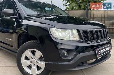 Внедорожник / Кроссовер Jeep Compass 2015 в 