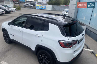 Внедорожник / Кроссовер Jeep Compass 2022 в 