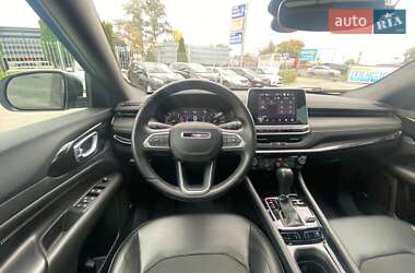 Внедорожник / Кроссовер Jeep Compass 2022 в 