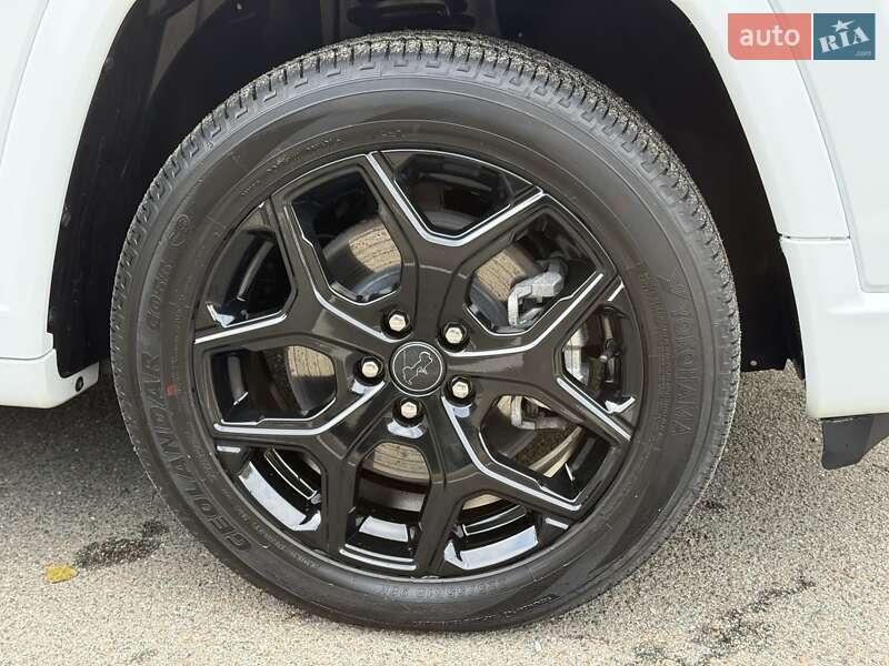 Внедорожник / Кроссовер Jeep Compass 2024 в Киеве