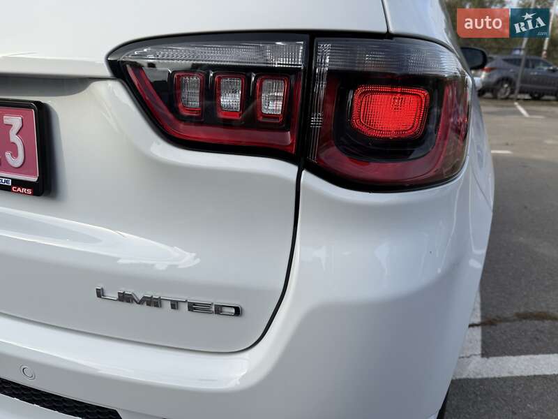 Внедорожник / Кроссовер Jeep Compass 2024 в Киеве