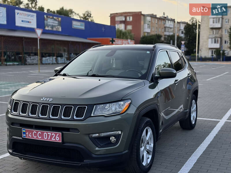Внедорожник / Кроссовер Jeep Compass 2018 в Калуше