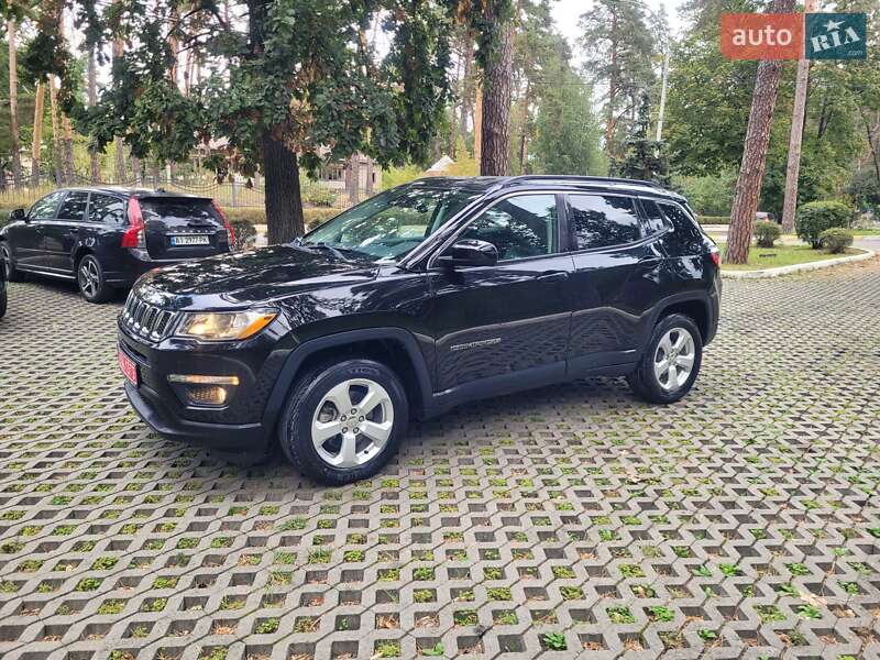 Внедорожник / Кроссовер Jeep Compass 2018 в Киеве