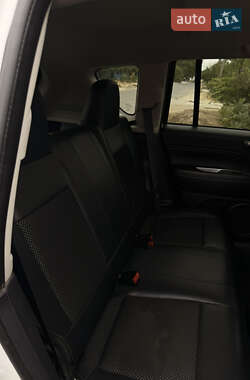 Внедорожник / Кроссовер Jeep Compass 2015 в 