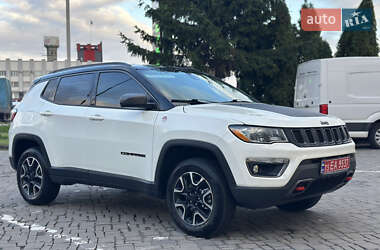 Внедорожник / Кроссовер Jeep Compass 2019 в 