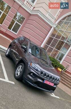 Внедорожник / Кроссовер Jeep Compass 2023 в 