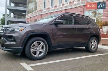 Внедорожник / Кроссовер Jeep Compass 2023 в 
