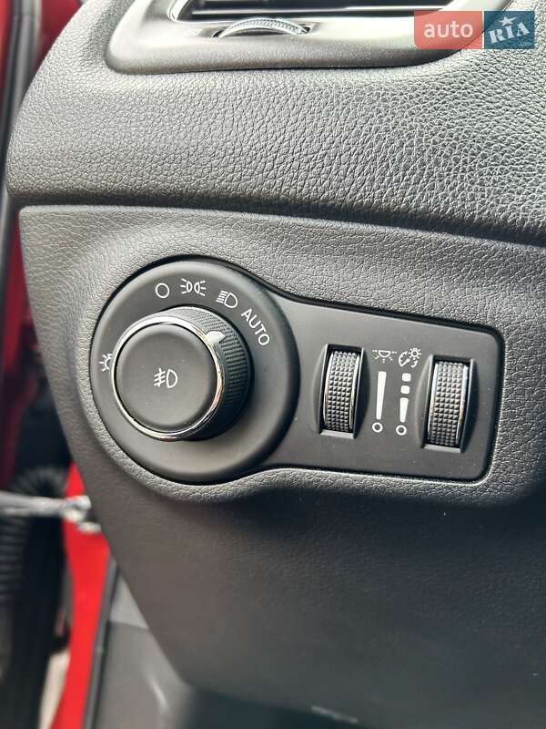 Внедорожник / Кроссовер Jeep Compass 2018 в Сумах