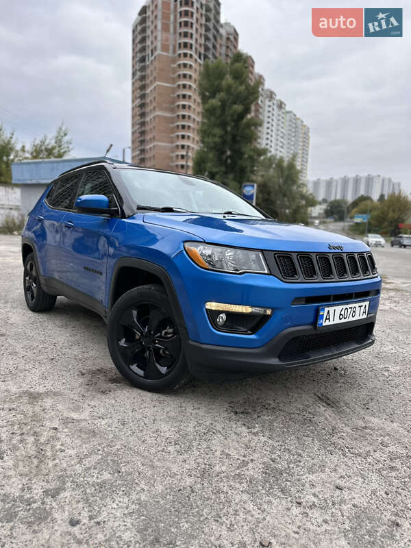 Внедорожник / Кроссовер Jeep Compass 2020 в Киеве