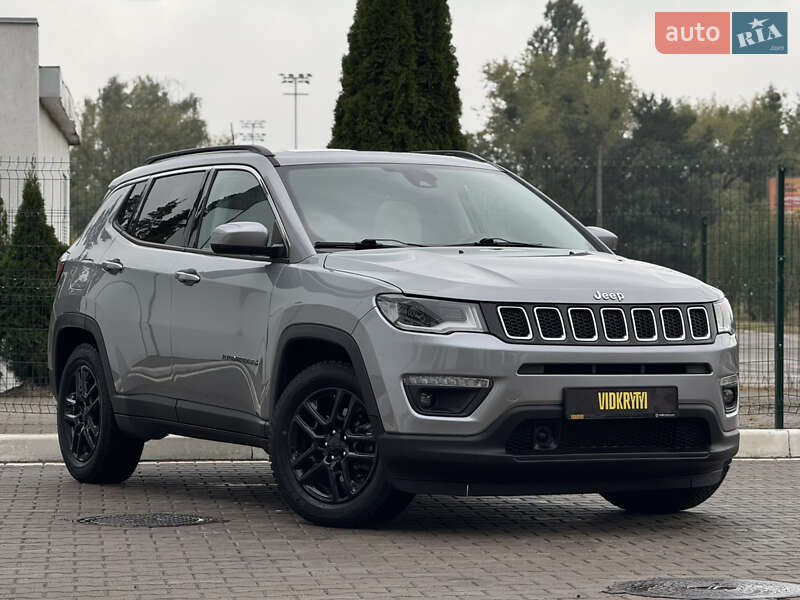Внедорожник / Кроссовер Jeep Compass 2020 в Киеве